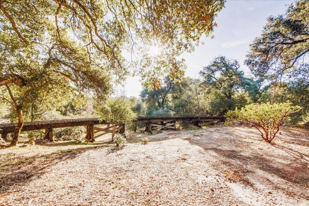 Hot Tub Disney Train Track In Julian Amazing Views Exteriér fotografie